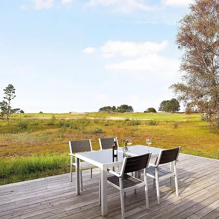 Elegant Island Hideaway In Semesterbostad Laeso